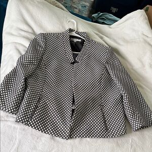 Kasper Black and White Geometric Blazer